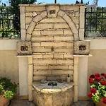 Ilianas R&F Luxury Home